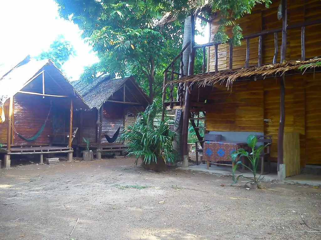 Gasthof Hotel Easy Huts Ko Lanta